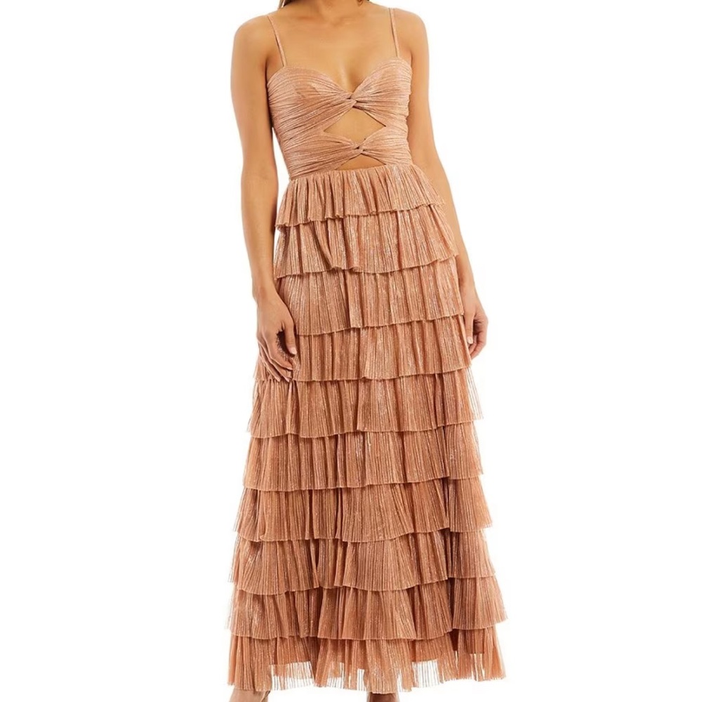 Gianni Bini Grace Metallic Sweetheart Neck Cut-Out Tiered Dress in Gold Leaf